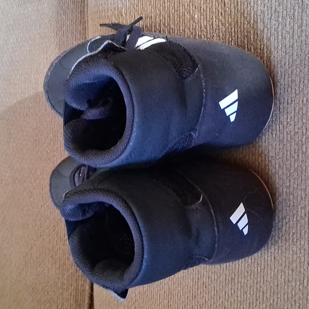 Adidas Hvc Wrestling Shoes View 2